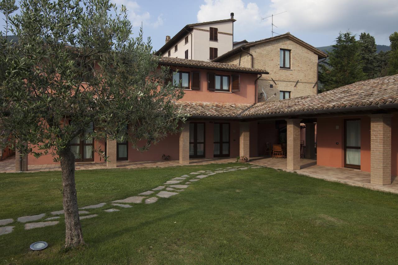 Country House Poggio Fiorito Assis Exterior foto